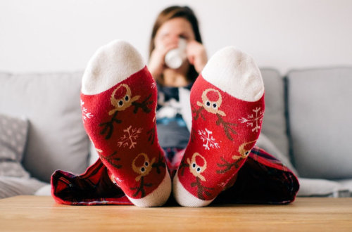 You need the rest during the busy Christmas season, so why not book a pajama day. Give yourself permission to have a pajama day just for you, or spend it with your family. Either way the health benefits are worth it! Download the free Simplify Christmas Guide today. It's never too late! #busymoms #workingmothers #selfcare #mentalhealth #youmatter #lifelessons #familyrelationships #seekingsimplelife