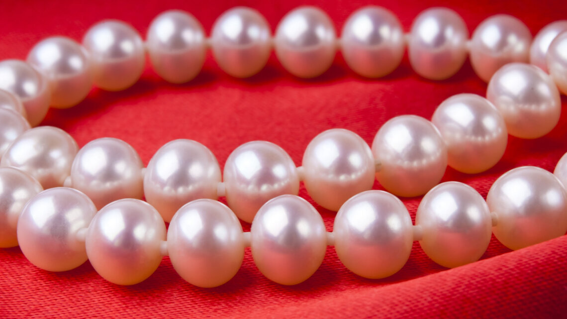 Scarlet is the color representing the Center for Abundance and the pearls of wisdom surrounding this journey is worthy of using your Wisdom Center to explore the manifestations with intention.