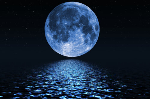 The full moon energy insights are ones of tithe offerings for those seeking directional help in fine tuning their manifestations for abundance journey. The full moon is the half way point for an iterative cycle. The shadows and barriers building when not working with creation can add work to the journey in ways you don't understand.